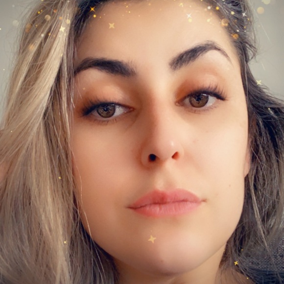 Meet your Posher, Angelika - Picture 1 of 1